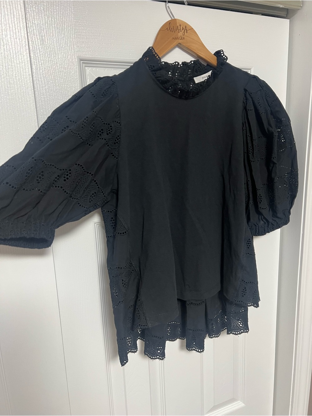 Anthropologie Othilia Idina Eyelet Top Black Size M NWT - Picture 8 of 11